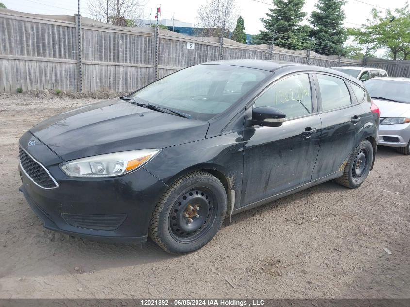 2015 Ford Focus Se VIN: 1FADP3K22FL257722 Lot: 12021892