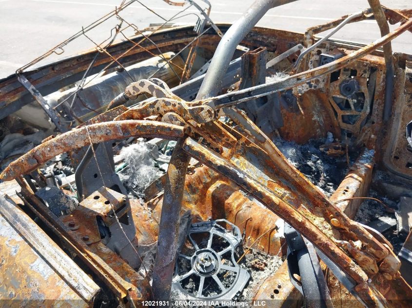 1999 Ford Mustang VIN: 1FAFP4441XF173193 Lot: 12021931