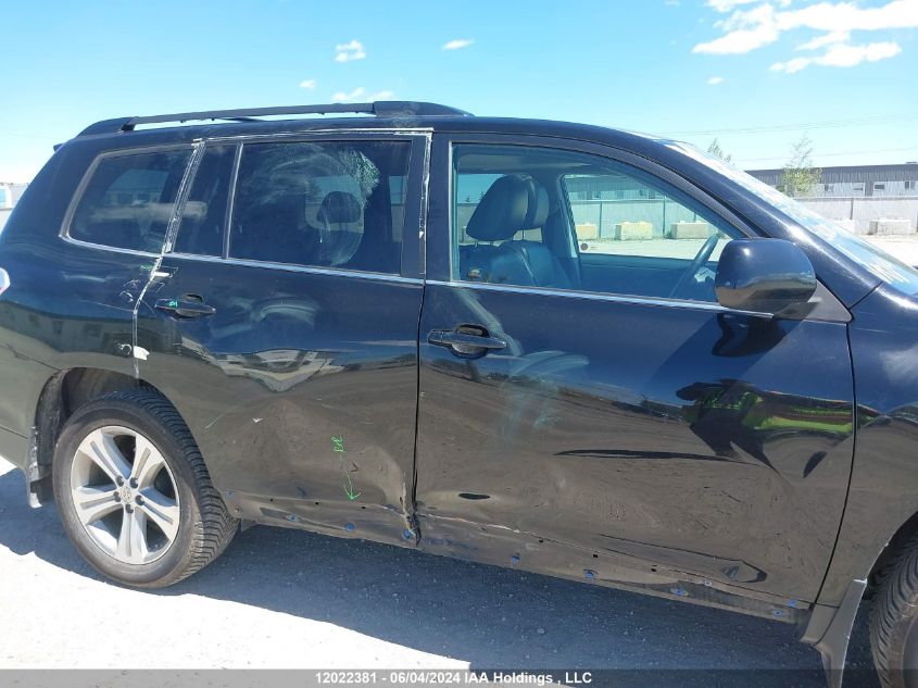 2013 Toyota Highlander Plus/Se VIN: 5TDBK3EH1DS201413 Lot: 12022381