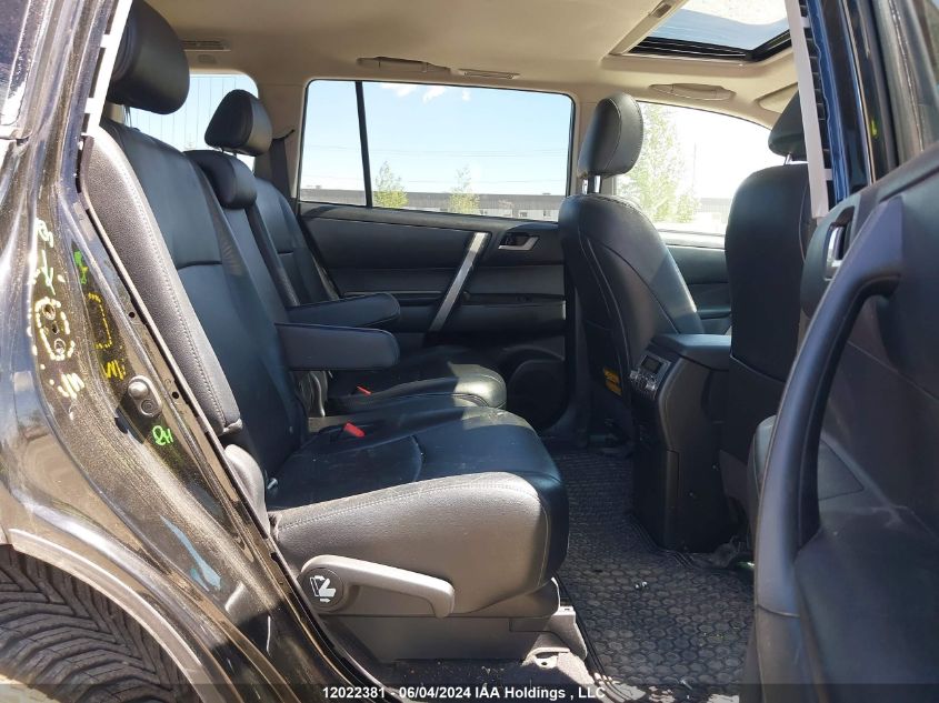 2013 Toyota Highlander Plus/Se VIN: 5TDBK3EH1DS201413 Lot: 12022381