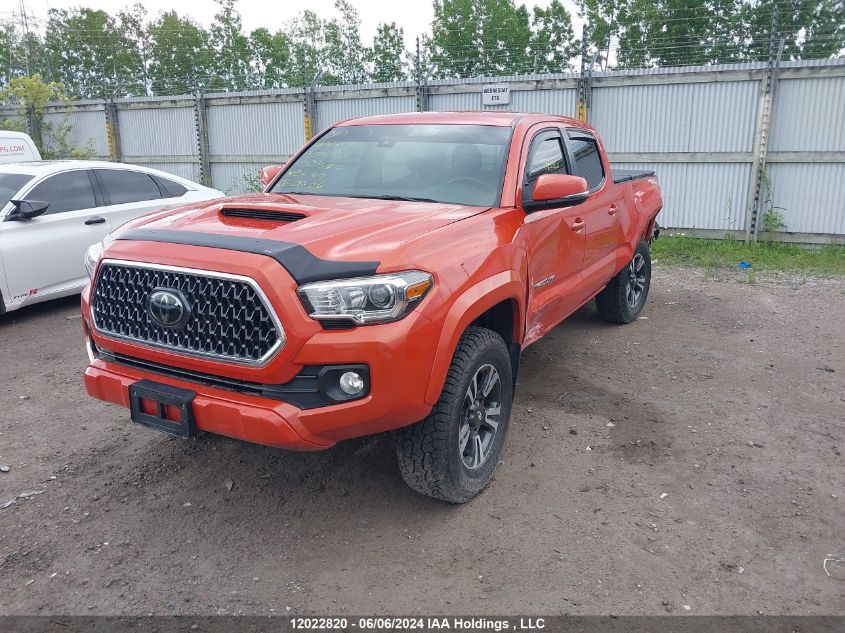 2018 Toyota Tacoma Dbl Cab/Sr5/Trd Sport/Or VIN: 5TFDZ5BN2JX035810 Lot: 12022820