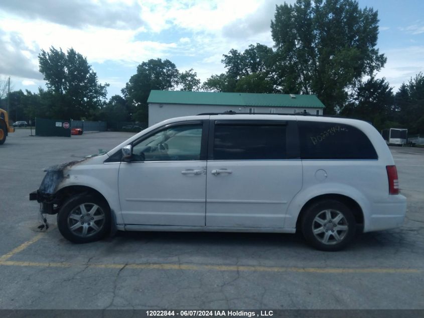 2008 Chrysler Town & Country Touring VIN: 2A8HR54P28R770398 Lot: 12022844