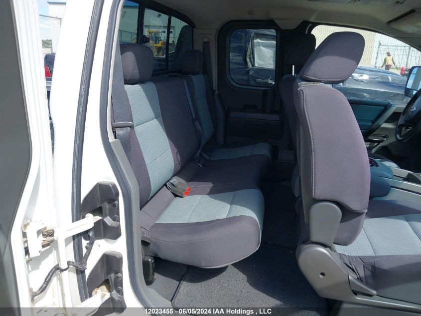 2006 Nissan Titan Se VIN: 1N6AA06B56N570885 Lot: 12023455