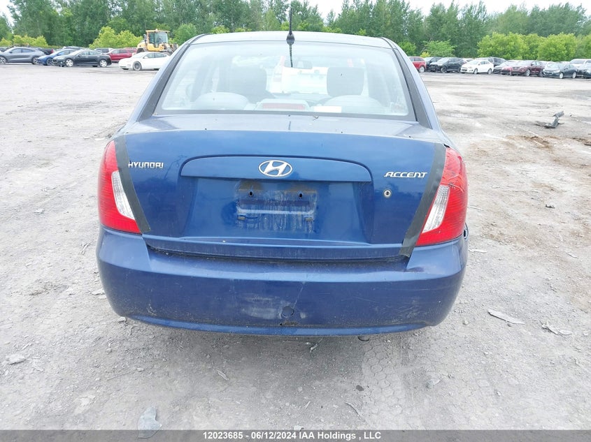2010 Hyundai Accent VIN: KMHCN4BC5AU390810 Lot: 12023685