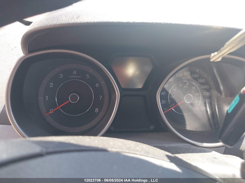 2014 Hyundai Elantra VIN: 5NPDH4AE1EH480233 Lot: 12023706