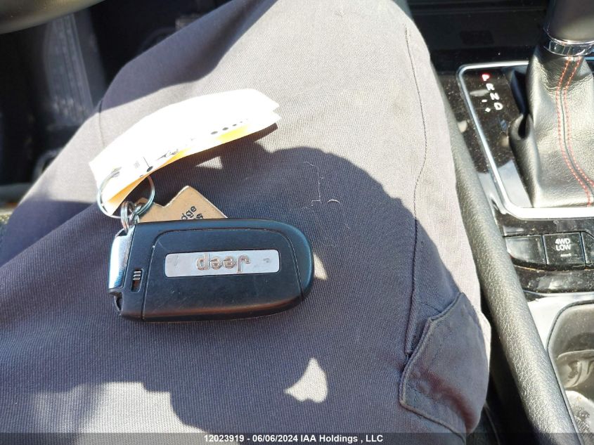 2022 Jeep Compass Trailhawk Elite VIN: 3C4NJDDB1NT220537 Lot: 12023919