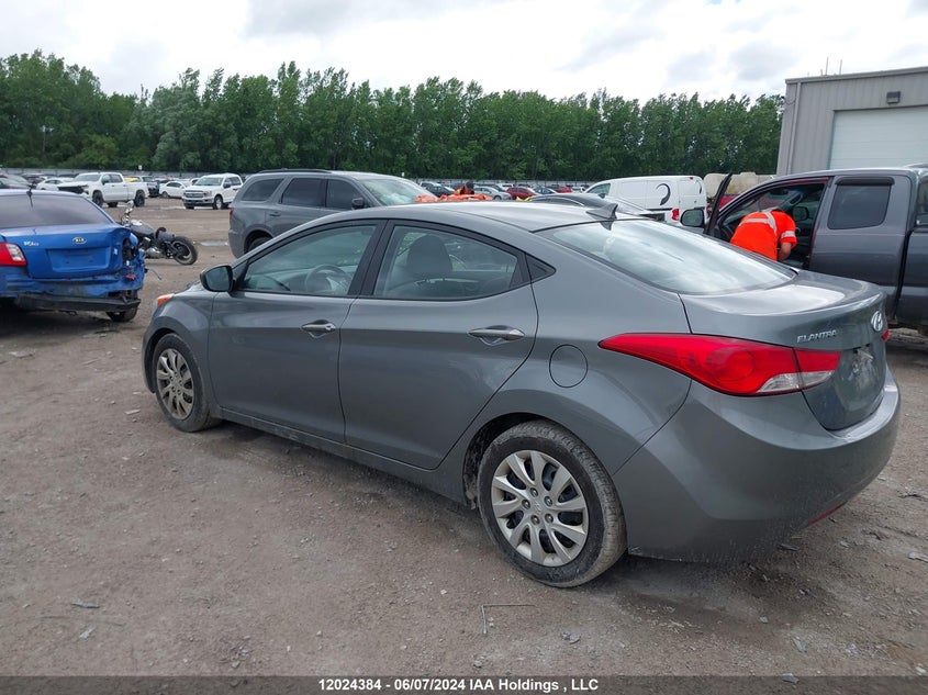 2013 Hyundai Elantra Gls/Limited VIN: 5NPDH4AE8DH309672 Lot: 12024384