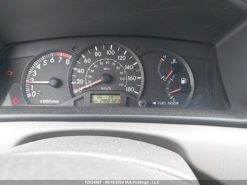 2004 Toyota Corolla VIN: 2T1BR32E84C826129 Lot: 12024587