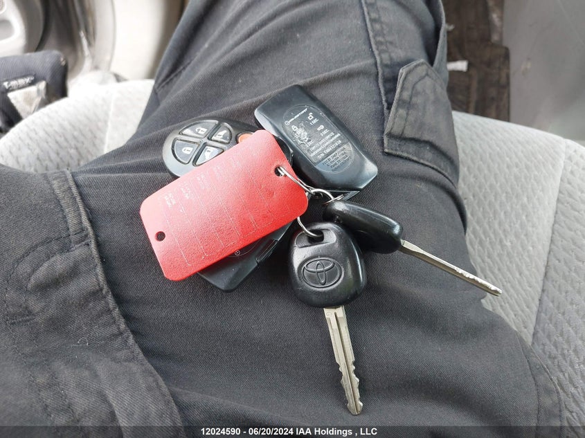 2011 Toyota Sienna Le 8 Passenger VIN: 5TDKK3DC0BS077010 Lot: 12024590