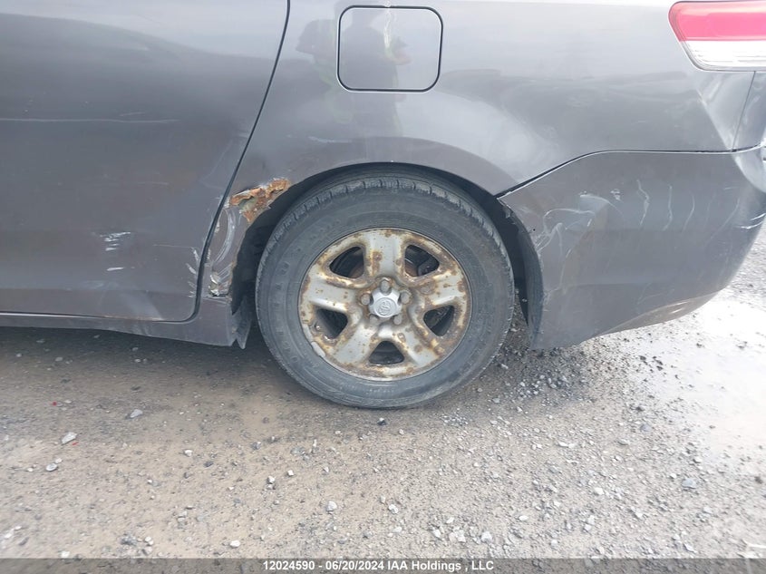 2011 Toyota Sienna Le 8 Passenger VIN: 5TDKK3DC0BS077010 Lot: 12024590