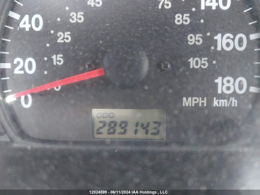 2003 Chevrolet Tracker VIN: 2CNBJ13C836900864 Lot: 12024599