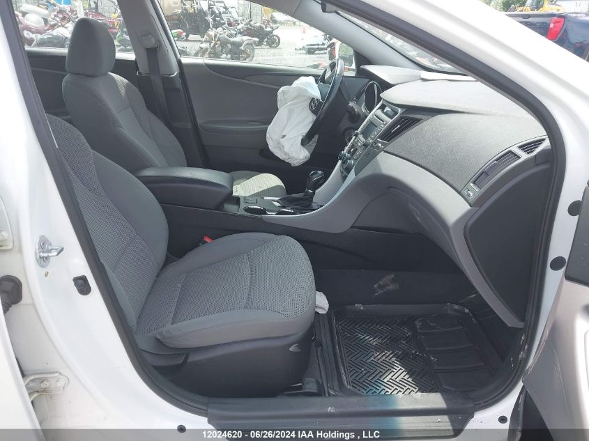 5NPEB4AC2EH828822 2014 Hyundai Sonata