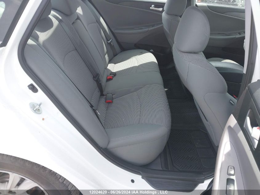 5NPEB4AC2EH828822 2014 Hyundai Sonata