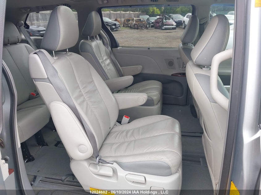 2011 Toyota Sienna Limited 7 Passenger VIN: 5TDDK3DC0BS022839 Lot: 12024682