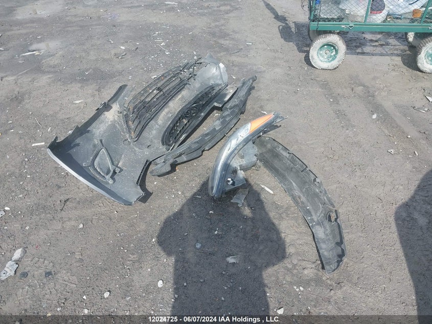 2013 Hyundai Elantra Gls/Limited VIN: 5NPDH4AE1DH270889 Lot: 12024725