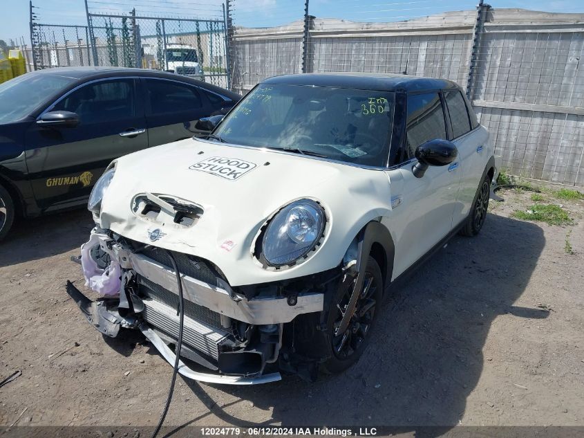 2021 Mini 5 Door VIN: WMWXU9C07M2N39046 Lot: 12024779