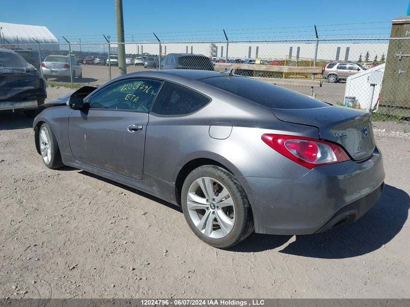 2010 Hyundai Genesis Coupe 3.8L VIN: KMHHU6KH1AU014105 Lot: 12024796