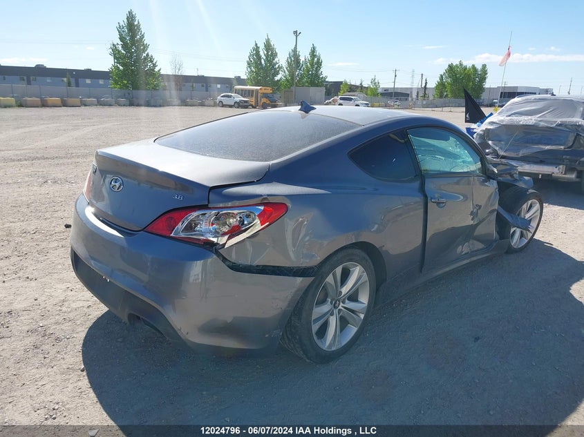 2010 Hyundai Genesis Coupe 3.8L VIN: KMHHU6KH1AU014105 Lot: 12024796