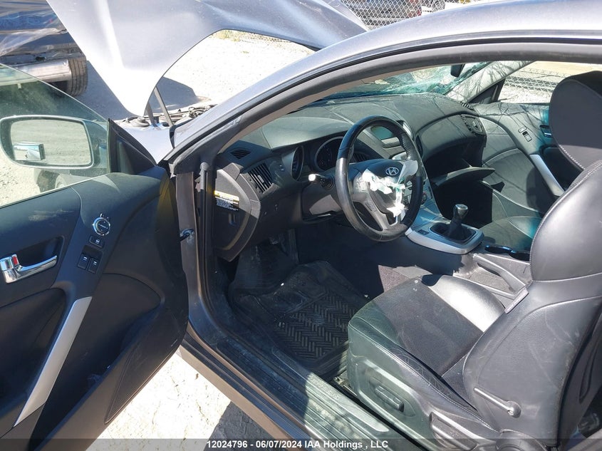 2010 Hyundai Genesis Coupe 3.8L VIN: KMHHU6KH1AU014105 Lot: 12024796