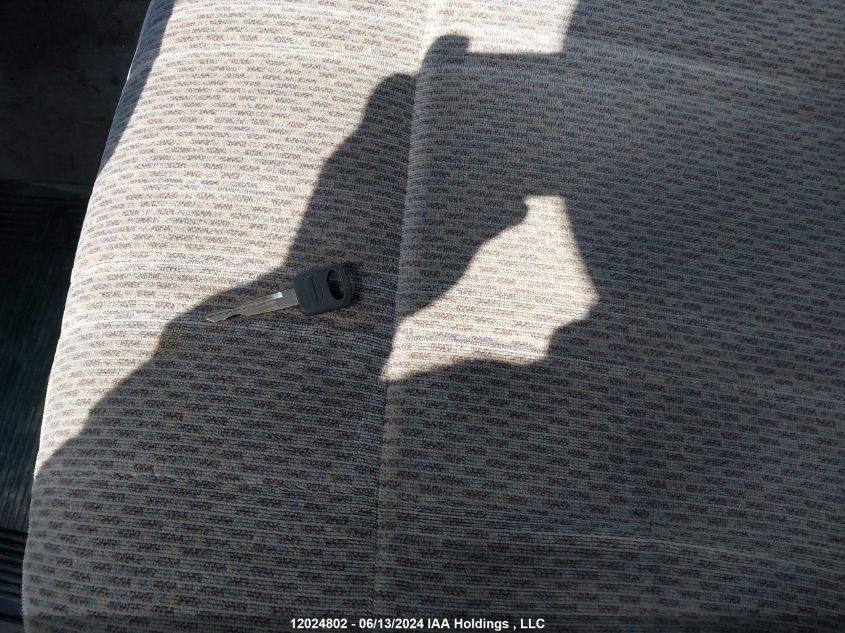 1998 Ford F150 VIN: 1FTZX1724WKB33776 Lot: 12024802