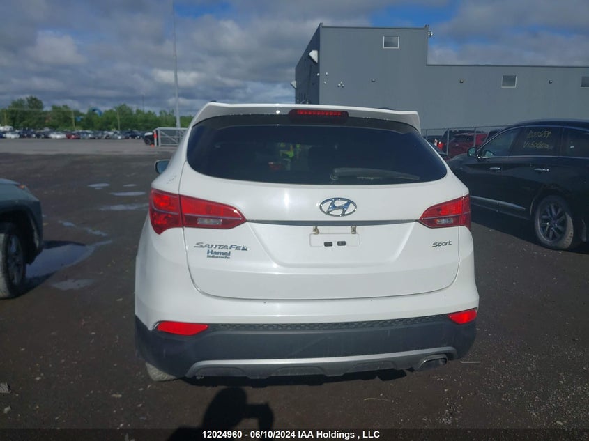 2014 Hyundai Santa Fe Sport 2.4 Base VIN: 5XYZT3LB1EG133591 Lot: 12024960