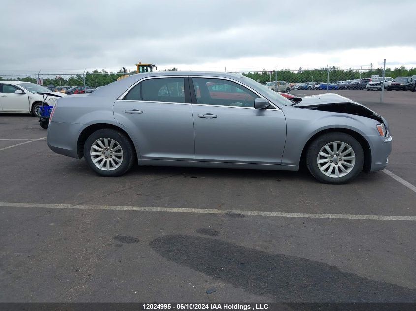 2013 Chrysler 300 Touring VIN: 2C3CCAAG2DH647401 Lot: 12024995