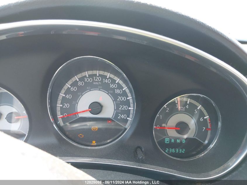 2012 Chrysler 200 Limited VIN: 1C3CCBCG4CN170334 Lot: 12025059