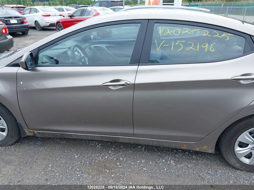 2013 Hyundai Elantra Gls/Limited VIN: 5NPDH4AE5DH152196 Lot: 12025225
