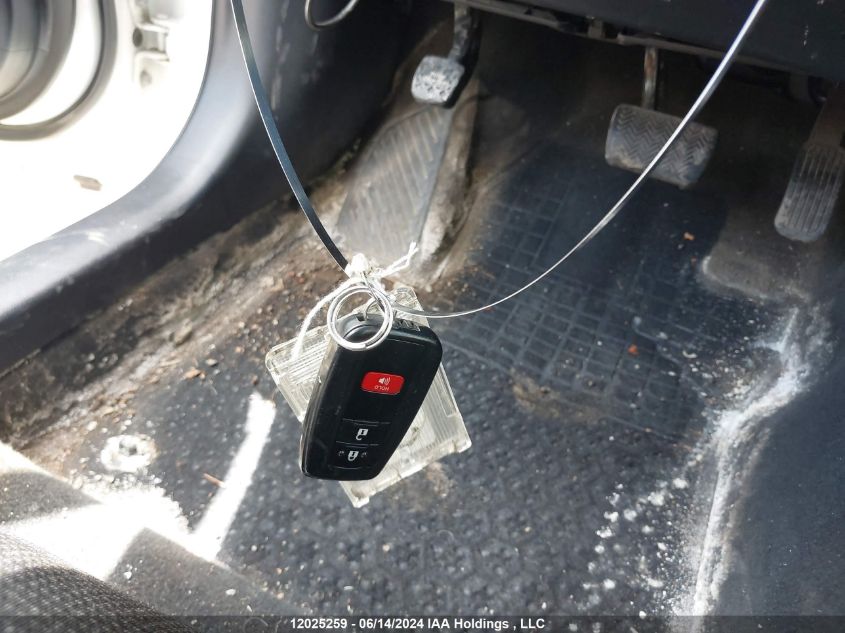 2021 Toyota Prius Le/Xle VIN: JTDL9MFU4M3027050 Lot: 12025259