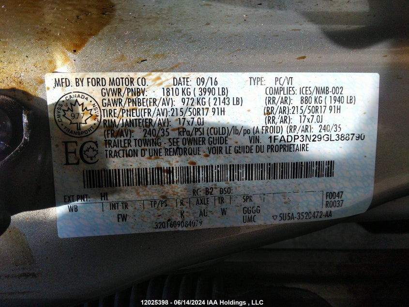 2016 Ford Focus Titanium VIN: 1FADP3N29GL388790 Lot: 12025398