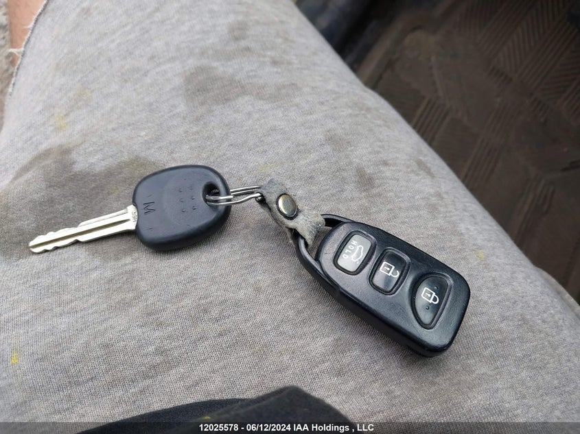 2014 Hyundai Elantra VIN: 5NPDH4AE8EH520145 Lot: 12025578