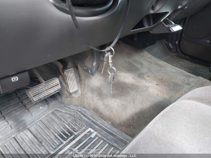 2005 GMC Sierra 1500 VIN: 1GTEC19V75Z265650 Lot: 12025611