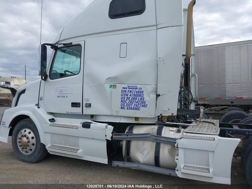 2015 Volvo Vn L VIN: 4V4NC9EH7FN174888 Lot: 12025701