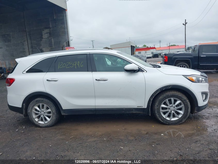2016 Kia Sorento Lx/L VIN: 5XYPGDA17GG084170 Lot: 12025996