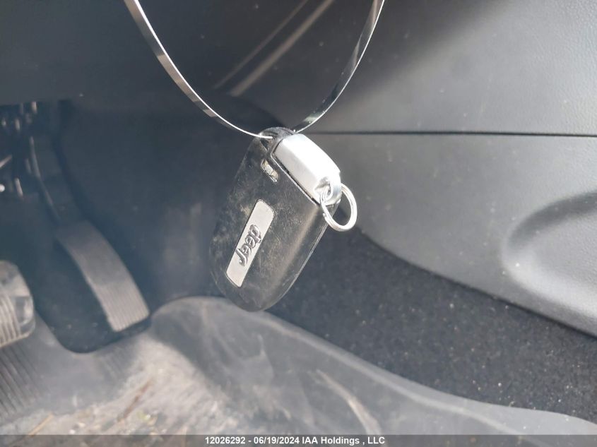 2021 Jeep Grand Cherokee 80Th Anniversary Edition VIN: 1C4RJFBG2MC613856 Lot: 12026292