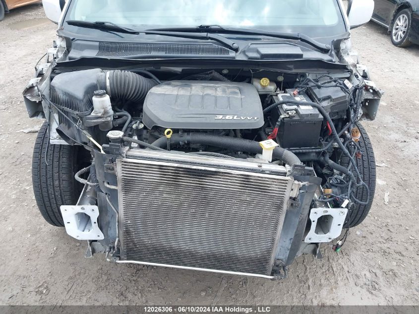 2018 Dodge Grand Caravan Crew VIN: 2C4RDGDG6JR288366 Lot: 12026306