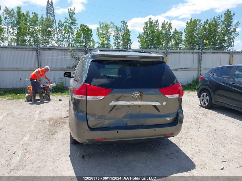 2011 Toyota Sienna Xle/Limited VIN: 5TDDK3DC4BS011729 Lot: 12026375