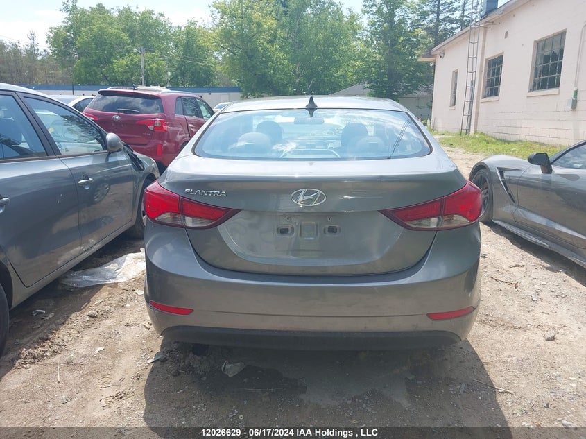2014 Hyundai Elantra Se/Sport/Limited VIN: 5NPDH4AE2EH520495 Lot: 12026629