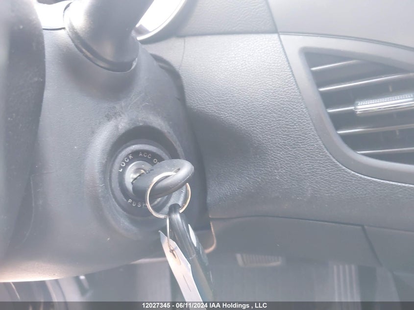 2013 Hyundai Elantra Gls/Limited VIN: 5NPDH4AE8DH385604 Lot: 12027345