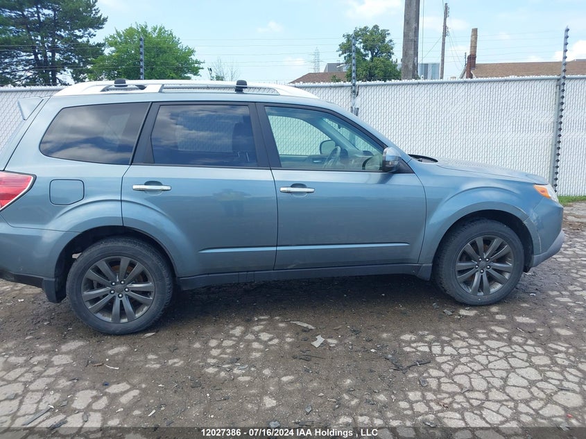2013 Subaru Forester VIN: JF2SHCDC5DH427285 Lot: 12027386