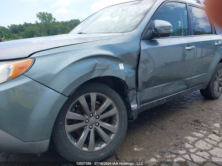 2013 Subaru Forester VIN: JF2SHCDC5DH427285 Lot: 12027386