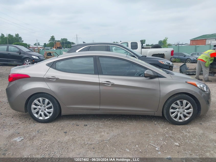 2012 Hyundai Elantra Gls/Limited VIN: 5NPDH4AE2CH129330 Lot: 12027402