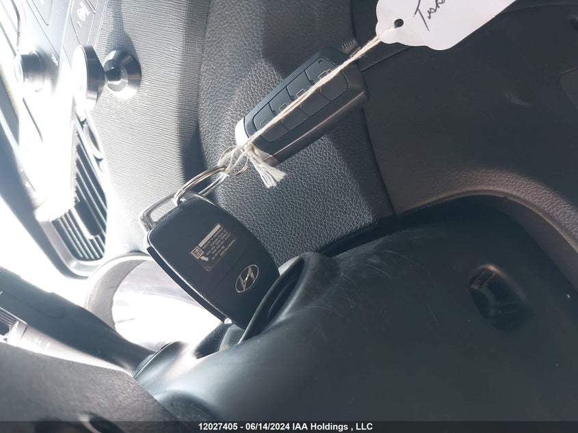 2015 Hyundai Santa Fe Sport 2.4 Premium VIN: 5XYZUDLB8FG304034 Lot: 12027405