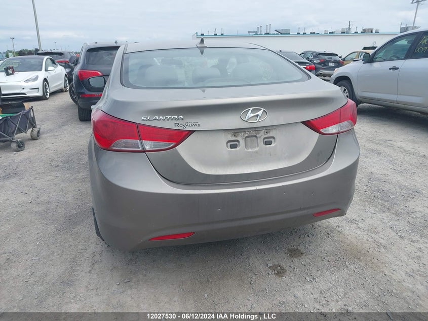 2013 Hyundai Elantra Gls/Limited VIN: 5NPDH4AE8DH224850 Lot: 12027530