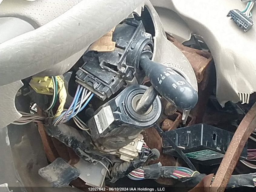 2005 Toyota Corolla Ce/Le/Sport VIN: 2T1BR32E25C912280 Lot: 12027642