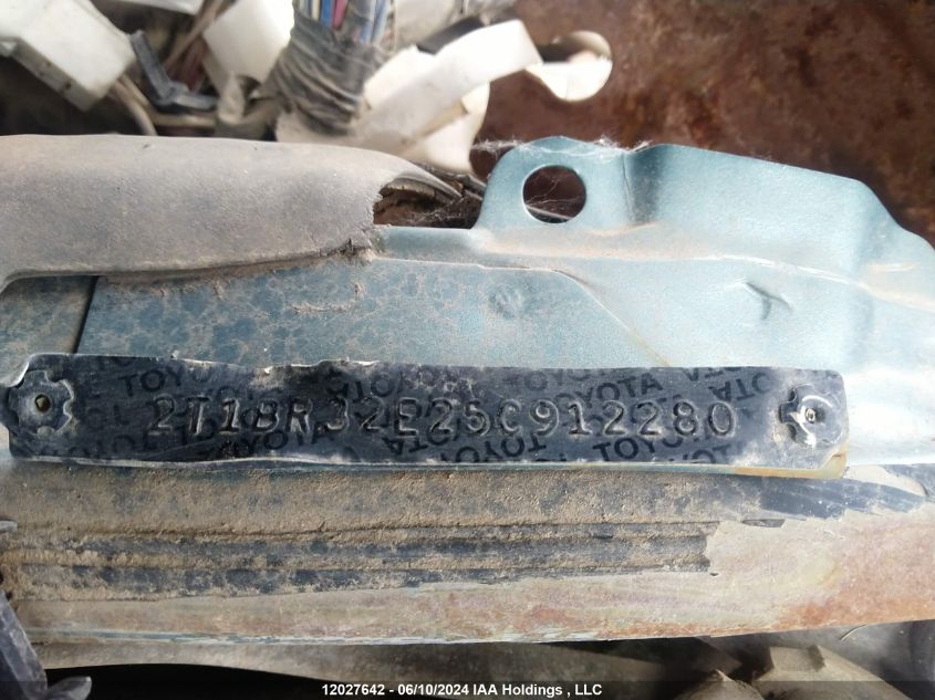 2005 Toyota Corolla Ce/Le/Sport VIN: 2T1BR32E25C912280 Lot: 12027642