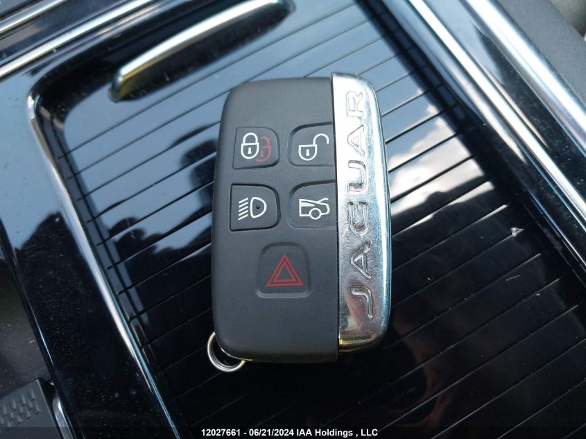 2019 Jaguar Xe S VIN: SAJAM4FV3KCP48800 Lot: 12027661