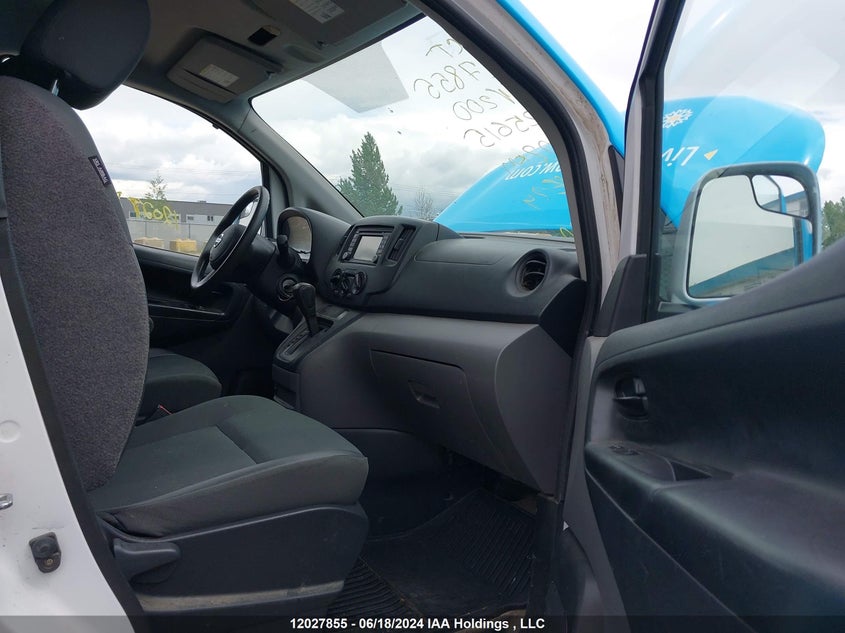 2015 Nissan Nv200 VIN: 3N6CM0KNXFK725615 Lot: 12027855