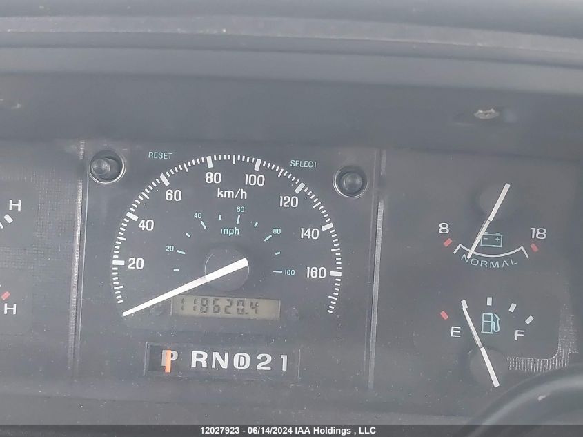 1996 Ford Econoline E350 Cutaway Van VIN: 1FDKE30G0THA85156 Lot: 12027923