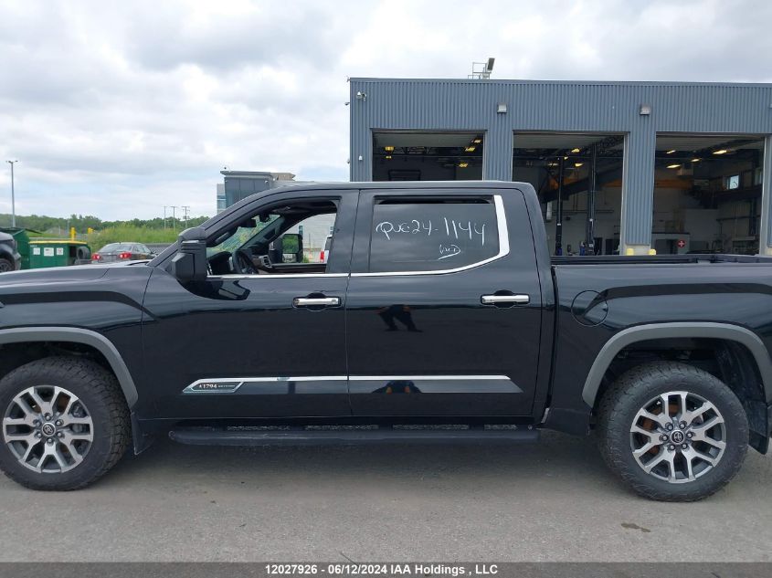 2022 Toyota Tundra Crewmax Platinum/Crewmax 1794 VIN: 5TFMA5DB8NX017974 Lot: 12027926